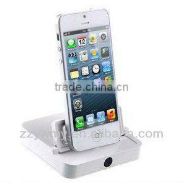 Portable All-in-one 8-pin Data Sync & Charging Dock Station for iPhone iPad