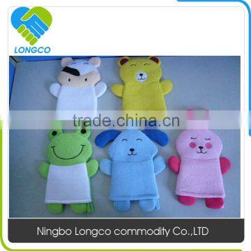 Factory price new degsin child animal cartoon bath glove mitts