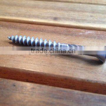 Torx bugle ribs head deck screw for wood