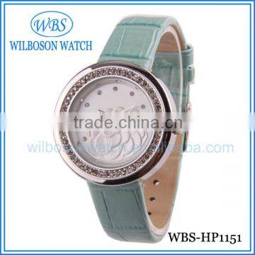 Accesories woman fashion small watch