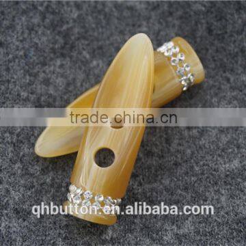 FASHION RHINESTONES RESIN HORN GARMENT ACCESSORIES