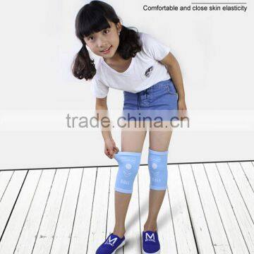 Knee Sleeves for Kids (1 Pair) Compression - Boys, Girls, Youth, Children