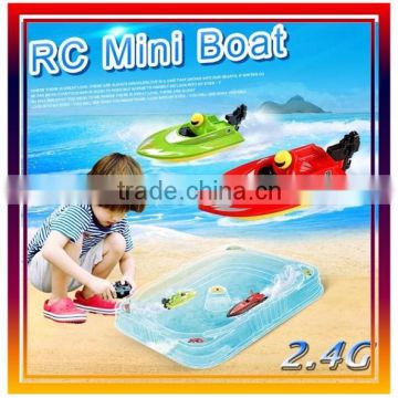 2.4G Mini Rc Boat, Rc Speed boats with Pool for Sale.