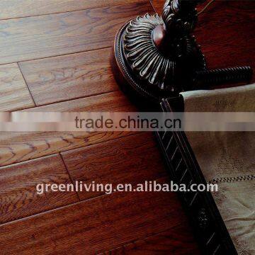 good quality laminated wooden flooring(easy clean)