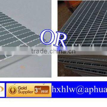 ISO9001:2008 Alibaba China high quality floor steel gratings/Hot Dip Galvanized Serrated Steel Grating with low price for sale