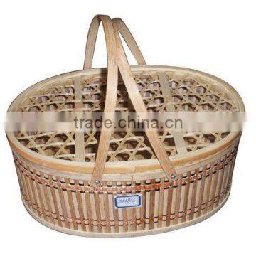 Weaving Bamboo basket