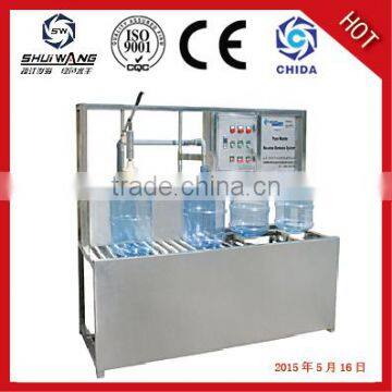 Quality and credit assured 10 liter bottle filling machine