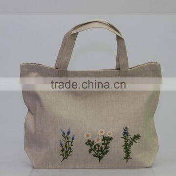 Classic Lady Handbag , Embroidered Handbag, Made in Vietnam photo-4