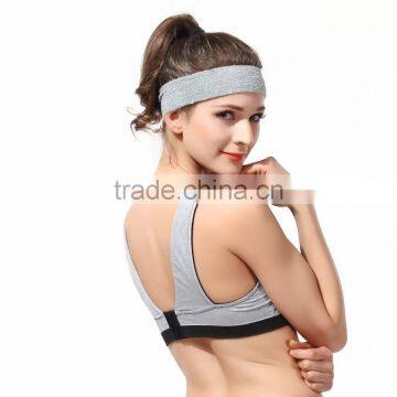 Latest Woman Seamless Sport Bra & Brief Sets photo-2
