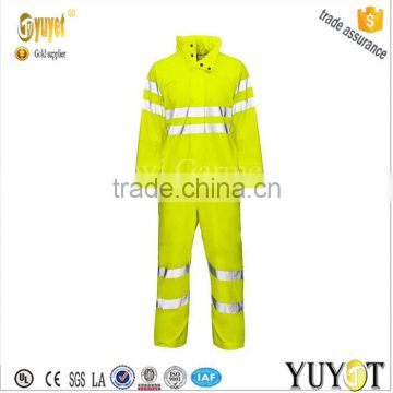 breathable Hi-Vis waterproof suit with reflective tape