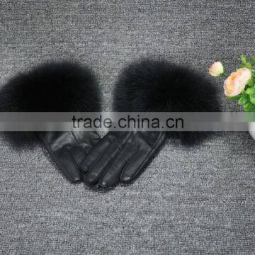 Hot selling high-quality popular lambskin leather gloves with raccoon fur cuff