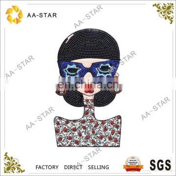 A beautiful lady custom wholesale sequin applique for clothing