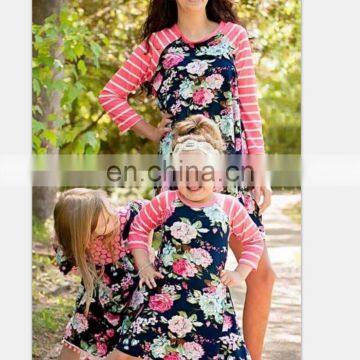 2019 Summer mother and daughter short sleeve dress mommy and me striped floral sundress family dresses (this link for WOMAN)