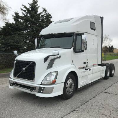 OE Member 82329127 Headlamp-R With Bulbs Truck Aftermarket Headlight American Truck Body Parts For VOLVO VNL VN VNM photo-3