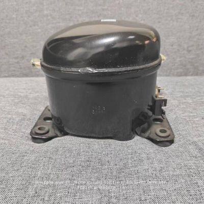 Air Conditioning Unit Refrigeration Accessories QD50H Refrigeration Compressor photo-2