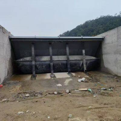 Premium Customized Inflatable Rubber Air Shield Dam for Reservoir Applications photo-4