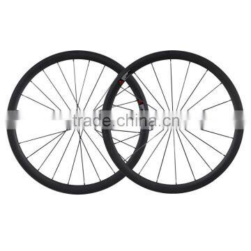 Super light Chinese road wheels 38C carbon road bicycle wheels with carbon hub R36                        
                                                Quality Choice