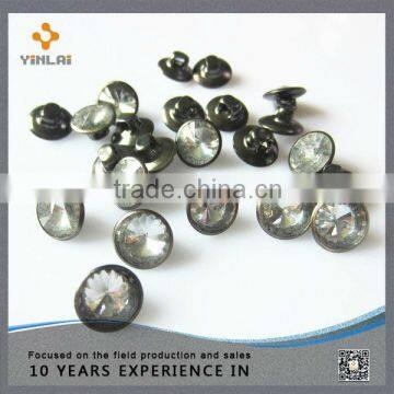 Brass Bulk Buttons for Garment With Three Color photo-4