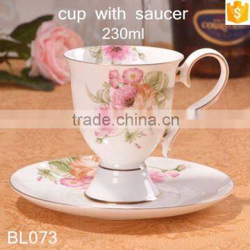 Europe Style Bone China With Gold-rim Cup and Saucer photo-5
