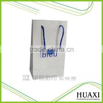 Custom logo matt laminated clothings packing white bags