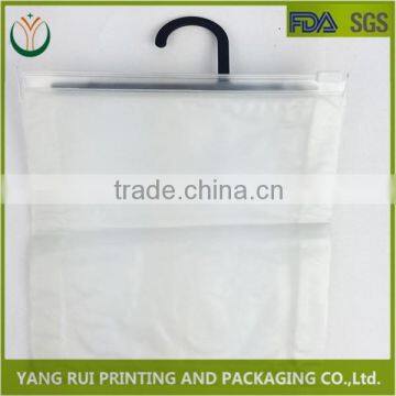 China Manufacturer Custom Printed Clear Dress Garment Bag