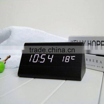 YIWU HUIXUAN Wholesale Smart Led Wood Clock for Home Decoration photo-2