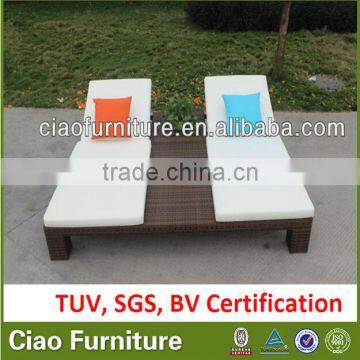 back yard furniture pool side wicker chaise lounge chair