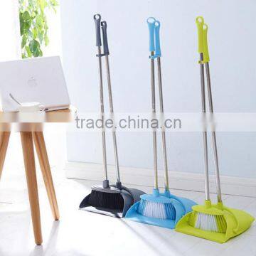 Candy Colour Demountable Plastic Broom Dustpan Cleaning Sets/long Handle Windproof Dustpan photo-2