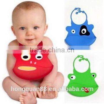 2015 New designs smiling faces fancy baby bibs,silicone fancy baby bibs,cute silicone baby bibs