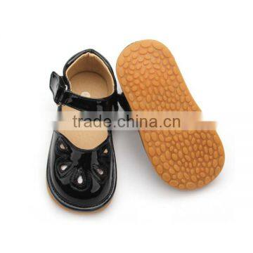 Wholesale Squeaky Shoes Happy Kids Shoes Soft Sole Baby Sandal photo-4