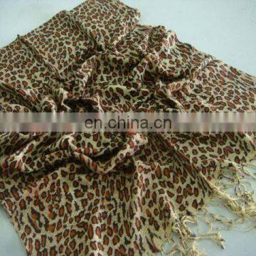 Animal Printed Viscose Shawls in Beautifull Designs and Colors