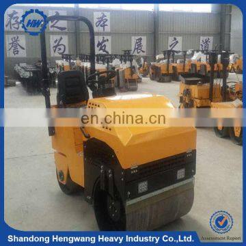 Easy operation double drum road roller Used for compacting the gravel,soil, asphalt roads