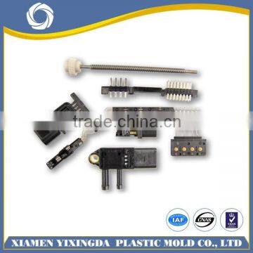 2015 OEM supplied high quality insert molding part