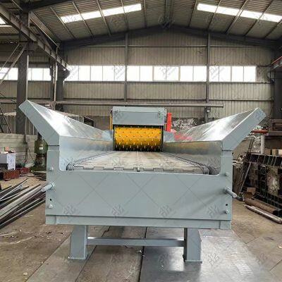 Industrial Wood Crusher With Conveyor Belt for Continuous Operation photo-5