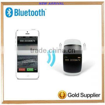 fashional and OEM model 2013 bluetooth bracelet with caller name show