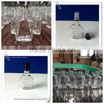 High quality flat wine bottles glass bottles screw lid DH544