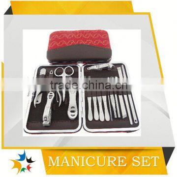 manicure & pedicure kit