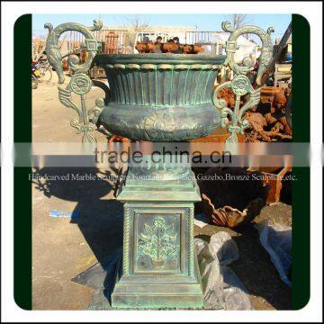 Beautiful Unique Outdoor Cast Iron Planters and Urns