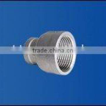 Reducing socket