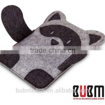 Fashion Black 9.7 inch Wool Felt Tablet Case Cartoon Raccoon Bag Tablet Sleeve Tablet Pouch Laptop Bag