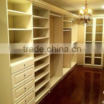 walking bedroom wardrobe design