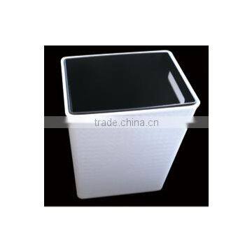 B7-1025 white black plastic garbage can set