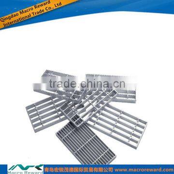 High Quality Galvanized Heavy Duty Road Walkway Steel Grating