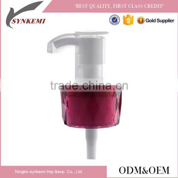 New design 24mm lotion pump with long nozzle