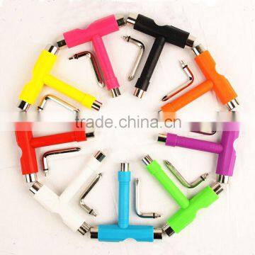 Hot sale original all in one skateboard tool multi-function roller skateboard skate T shape tool with 9 colors choices