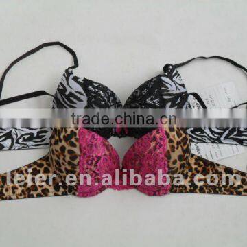 Fashion Extreme Push-up Bras W/Lace