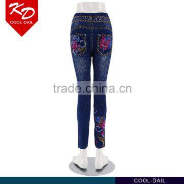 2016 Fashionable Mid-rise Straight Leg Floral Print Jeans for Women Factory Directly Quality Choice photo-3