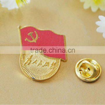 China soft enamel flag badge with gold plating