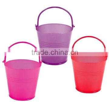 2016 Promotional Mini Round Valentine Color Pails Cheap Customized Small Plastic Buckets with Handle for Packing and Storage