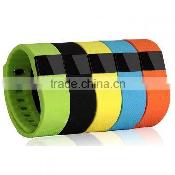 Factory direct sale low price TW64 smart digital silicone watch bracelet with custom logo as promotion gift                        
                                                Quality Choice